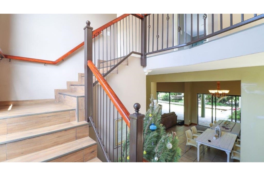 6 Bedroom Property for Sale in Lovemore Park Eastern Cape